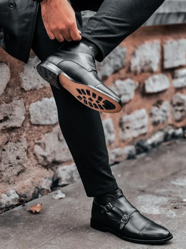 EK 502 ARTHUR BLACK